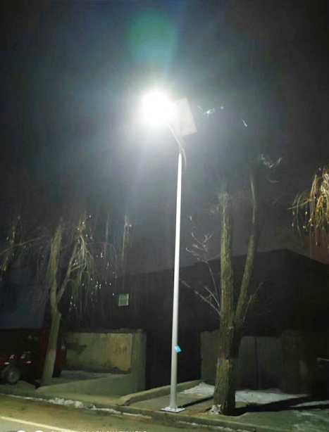 积石山县改则太阳能路灯项目