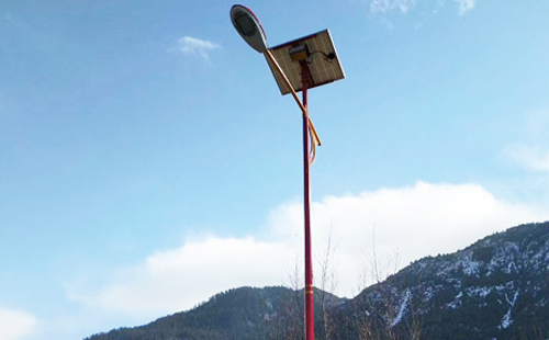 如何选择高质量的改则太阳能路灯材料：全方位指南