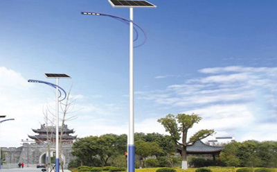 改则改则太阳能路灯价格差在哪？影响造价的4大核心因素揭秘